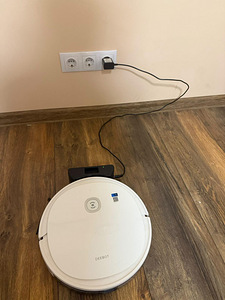 Robottolmuimeja Deebot U2 (1 foto / 3)