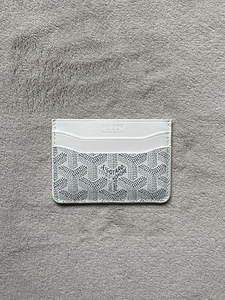 Valge Goyard Rahakott (1 foto / 3)