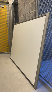 Интерактивная доска SMART Board 800 серии (77″) с мобильной (6 фото из 6)