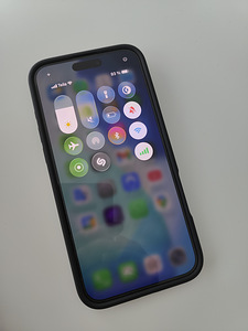 iPhone 16 Plus 128 Go (3 foto / 7)