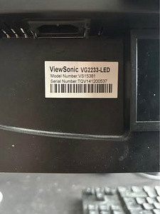 ViewSonic Monitor (2 foto / 4)