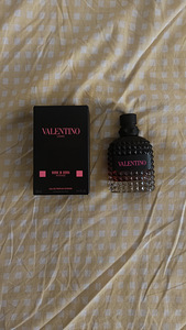 Valentino Uomo Born in Roma Intense 100ml (1 foto / 2)