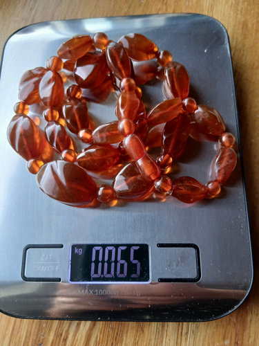 Merevaigust kaelakee