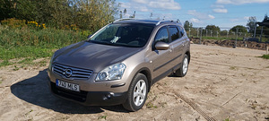Nissan Qashqai+2 (1 foto / 7)
