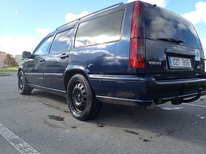 Volvo V70 - DIESEL manual 1998 (4 foto / 5)