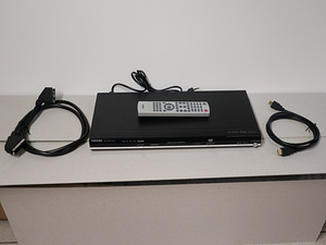 Multiregion DVD player Toshiba SD-470EKE (2 foto / 8)