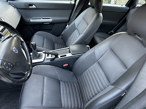 Volvo S40 2.0D 100kw 2010A (11 foto / 13)