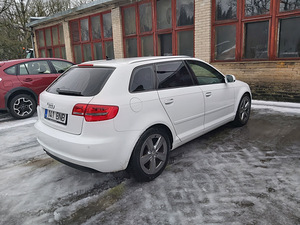 Audi A3 Sporback (4 фото из 7)