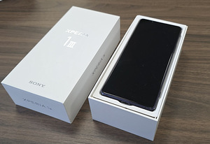 Sony Xperia 1 III (1 foto / 5)