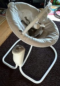 Graco Snuggle Swing beebikiik-lamamistool (1 foto / 1)