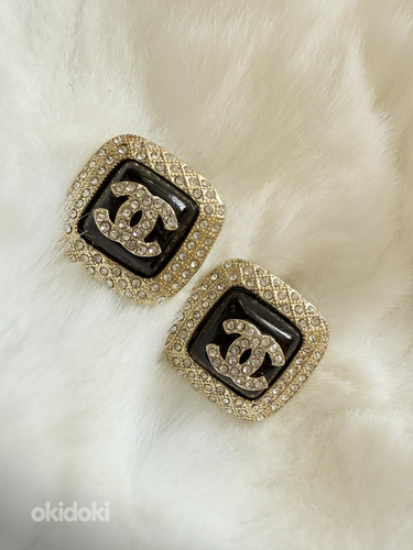 Серьги Chanel черные квадратные с логотипом CC