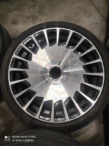 5x112 r20 (3 фото из 10)