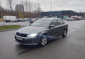 Volkswagen Jetta (1 foto / 11)