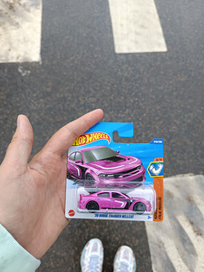 Hot wheels Dodge charger ser error (3 foto / 3)