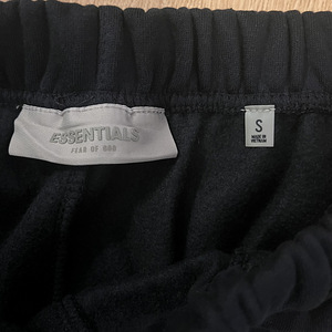 Essentials Fear Of God Shorts (5 foto / 5)