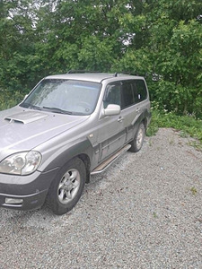 Hyundai terracan (4 foto / 7)