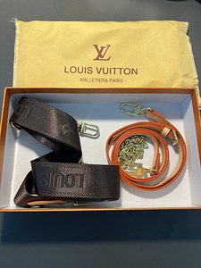 Louis Vuitton käekott (UUS) (3 foto / 5)