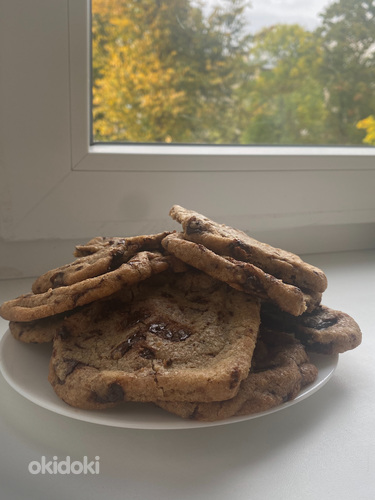 Chocolate Chip Cookies