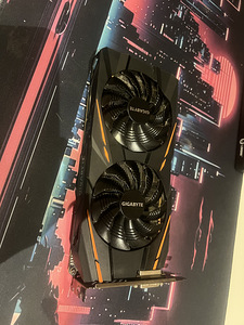 Gigabyte RX 580 8GB (1 foto / 3)