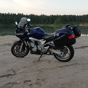 Müüa Yamaha FZS 600 Fazer (5 foto / 6)