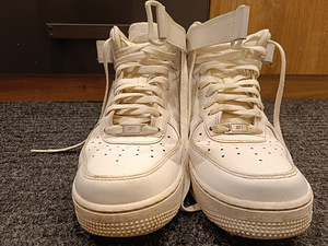 Nike Air Force 1 mid white tossud (2 foto / 4)