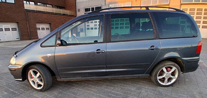 SEAT Alhambra (4 foto / 10)