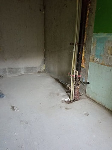 Sanitaarkabiinide demonteerimine (2 foto / 6)
