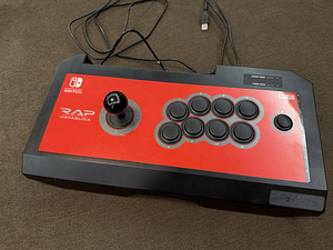 HORI Real Arcade Pro V Hayabusa — Nintendo Switch / PC файтинг (1 фото из 1)