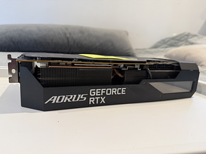 GPU (8 foto / 10)