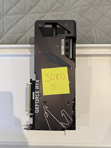 GPU (9 foto / 10)