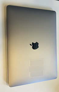 Продается MacBook Pro в очень хорошем состоянии (1 фото из 3)