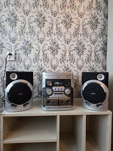 Philips FW-C330 muusikakeskus (1 foto / 1)