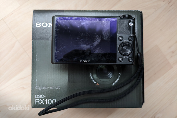 Фотоаппарат Sony DSC-RX100 (фото #4)