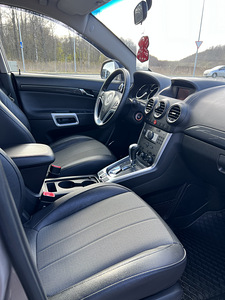 Opel Antara 2.2 120kW (8 foto / 11)