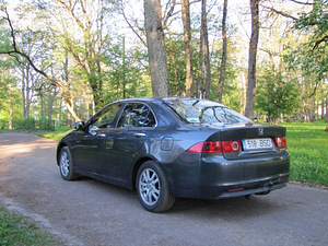 Honda accord (4 foto / 8)