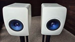 Kõlarid KEF LS50 (2 foto / 2)