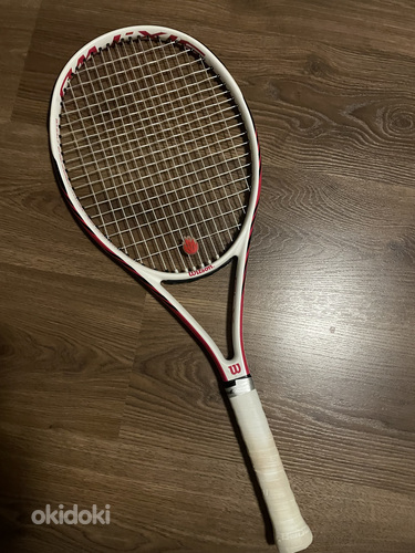 Женская теннисная ракетка (фото #1)