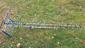 Tv antenn Triax (1 foto / 3)