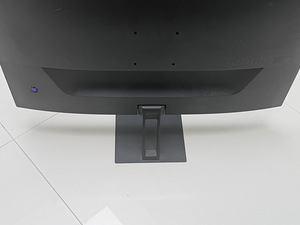 Mänguarvuti Ryzen 7600X / RTX 4060 + monitor ja perifeeria (1 foto / 10)