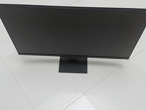 Mänguarvuti Ryzen 7600X / RTX 4060 + monitor ja perifeeria (2 foto / 10)