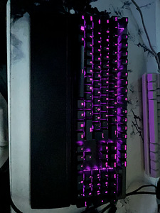Müüa Razer BlackWidow V3 mehaaniline mänguriklaviatuur. (1 foto / 2)