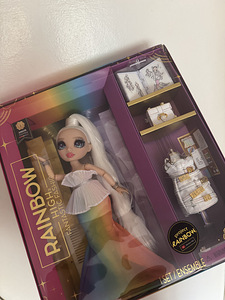 Rainbow High Fantastic Fashion Amaya (1 foto / 1)