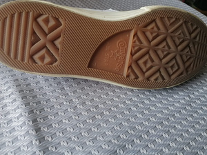 CONVERSE botas (1 foto no 7)