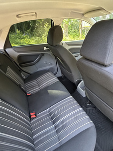 Ford Focus 1.6 74 kW (7 foto / 12)