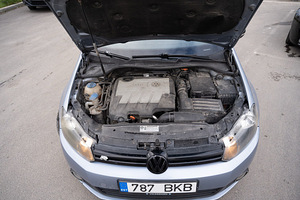 Volkswagen golf 6 (11 foto / 15)