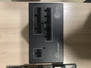 Gaming PC Ryzen 5 5500 | ASUS ROG STRIX B550-F | 16GB DDR4 | (3 foto / 5)