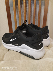 Nike AirMax tossud (2 foto / 2)