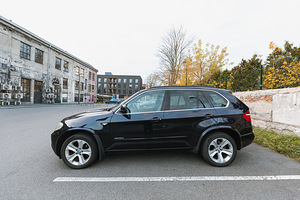 BMW X5 173kw 2008 (4 foto / 13)