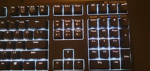 Realforce RGB - US - Topre Switches - Обязательно (8 фото из 10)