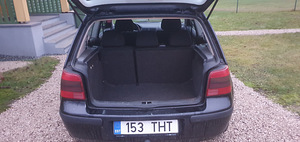 Volkswagen Golf 1.8 92kW (13 foto / 15)
